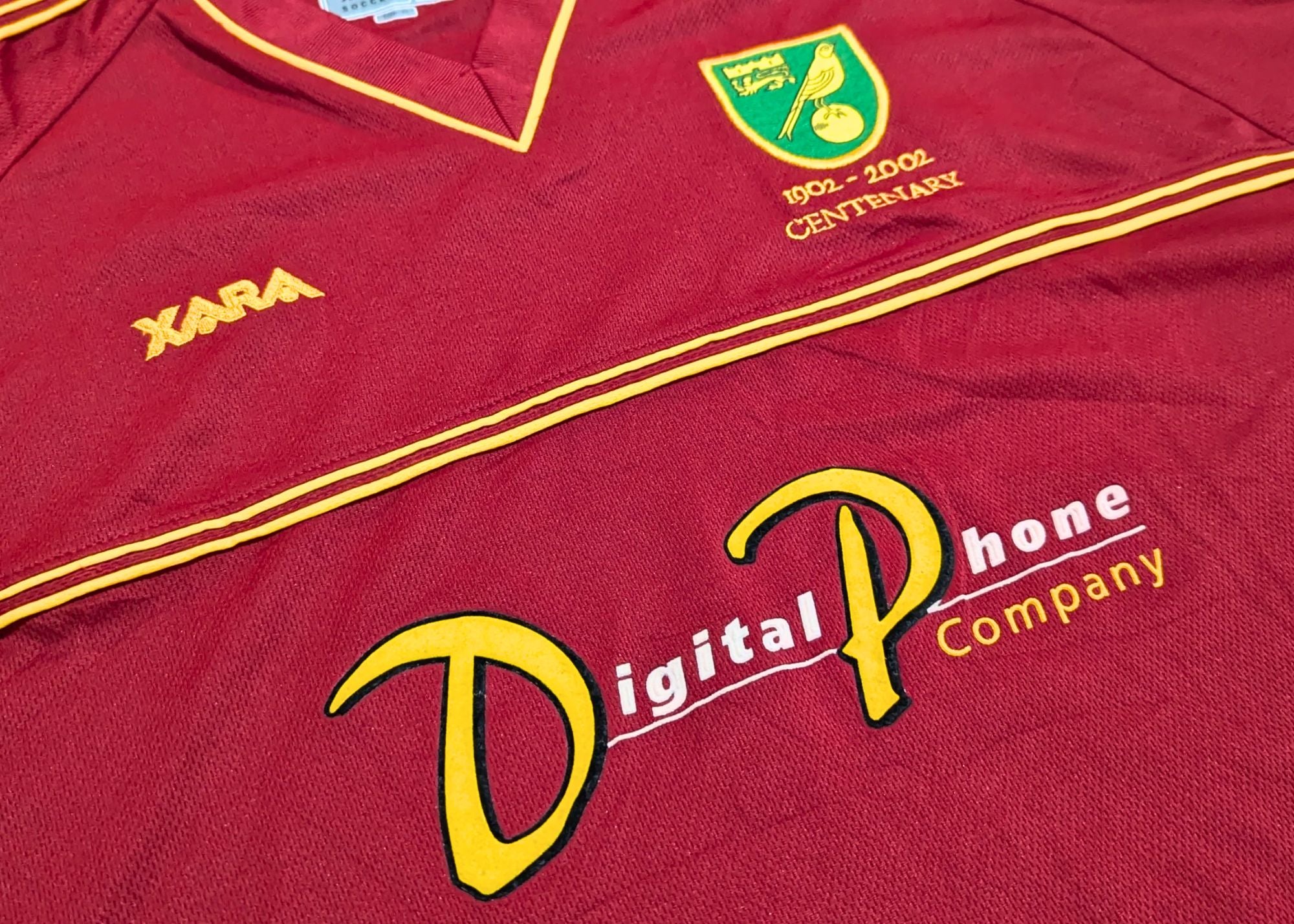 2001-02 Norwich City Centenary Away Shirt