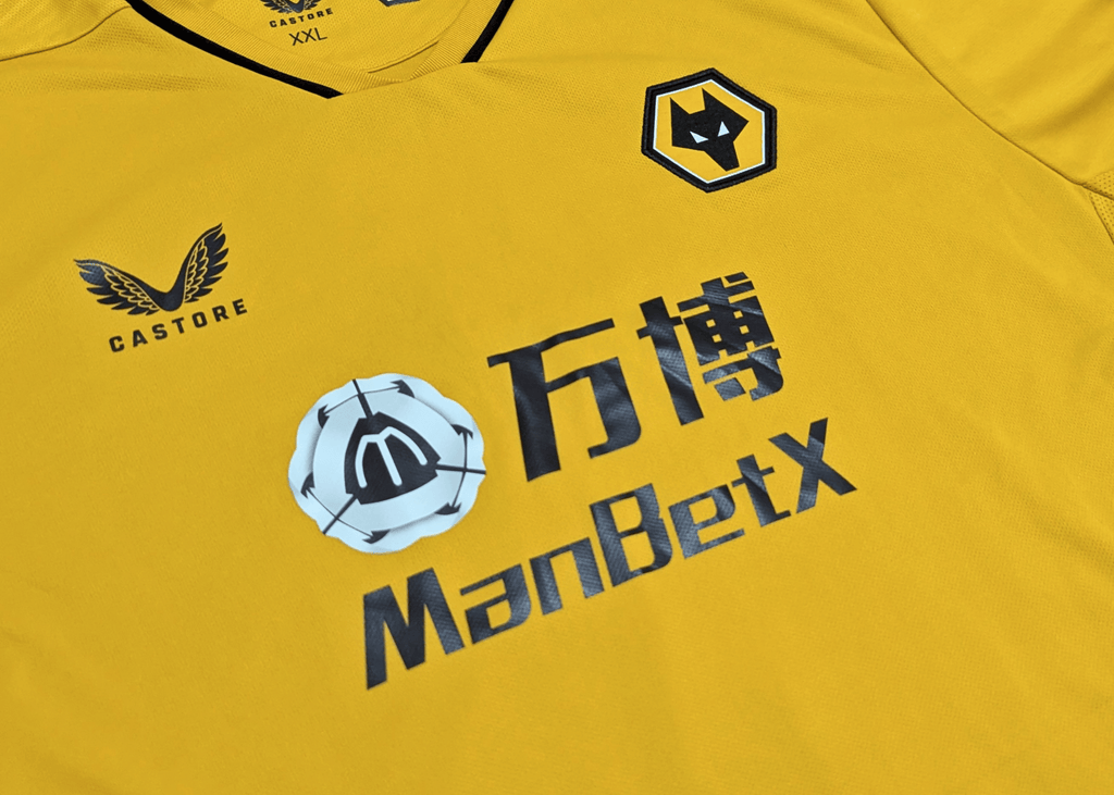 2021-22 Wolves Home Shirt - Raúl 9