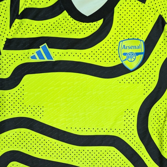 2023-24 Arsenal Sponsorless Player Version Away Shirt