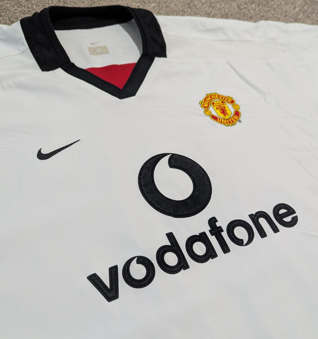 2002-03 Manchester United Away Shirt - Beckham 7