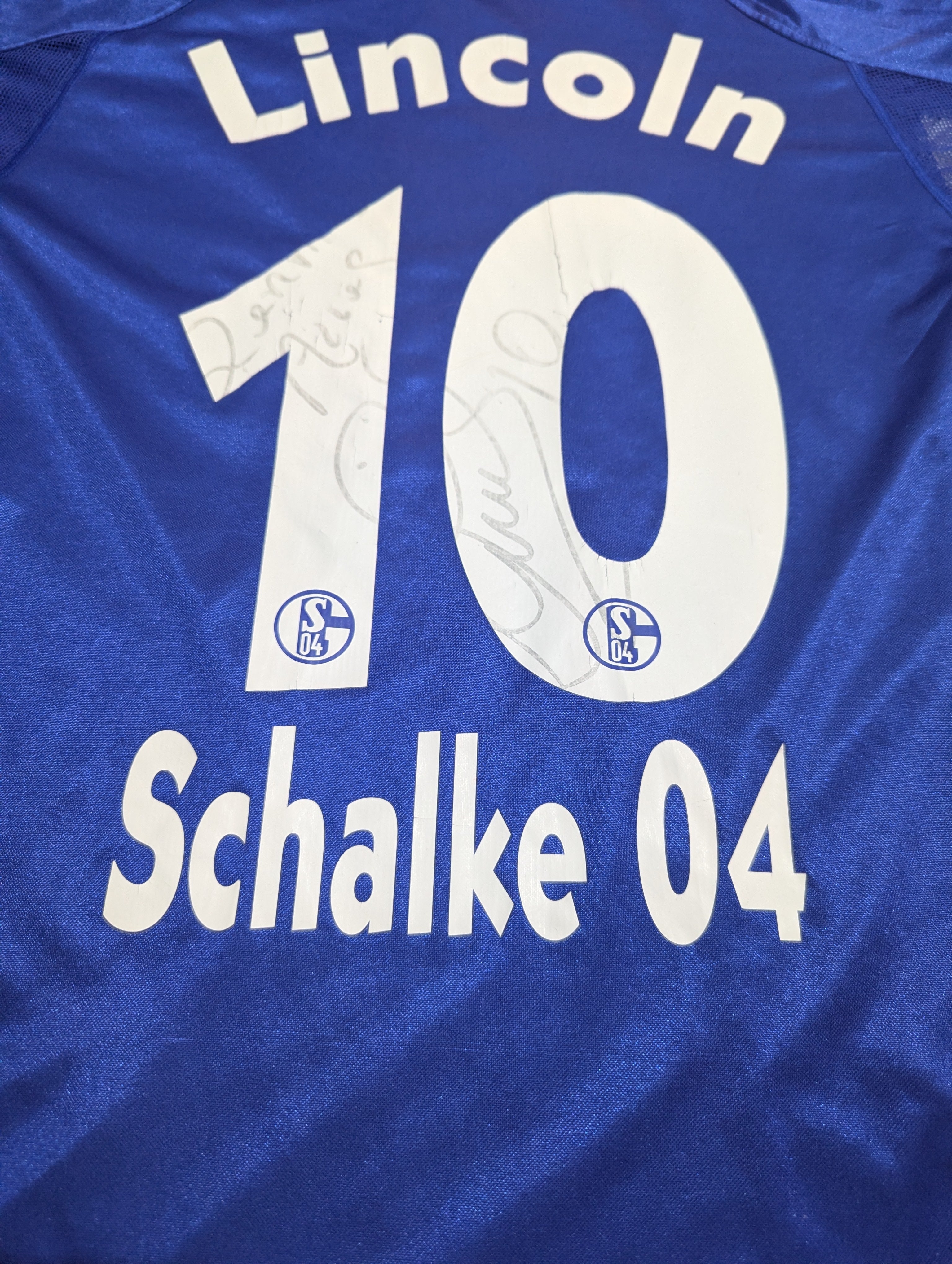 2004-05 Schalke 04 Signed Match Issue Home Shirt - Lincoln 10