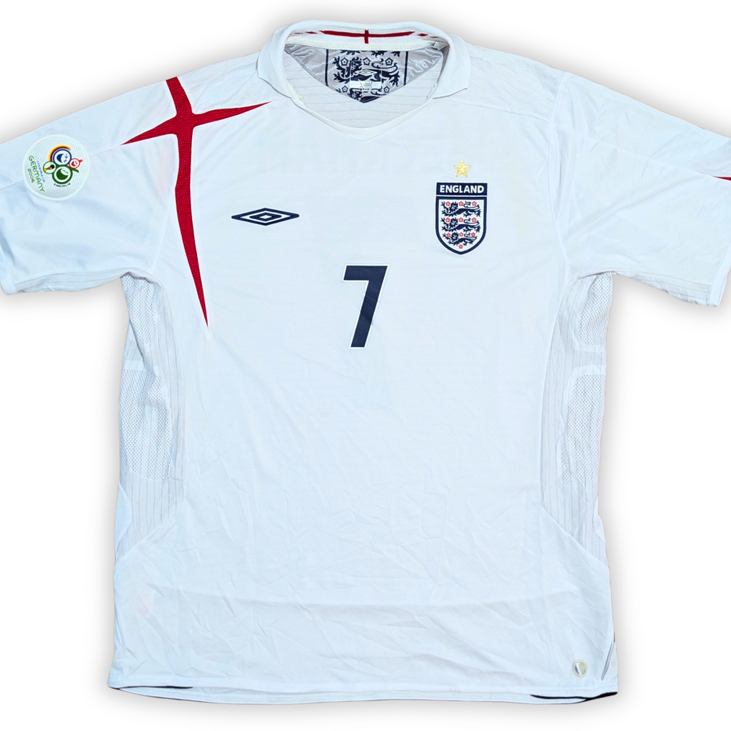 2005-07 England Home Shirt - Beckham 7