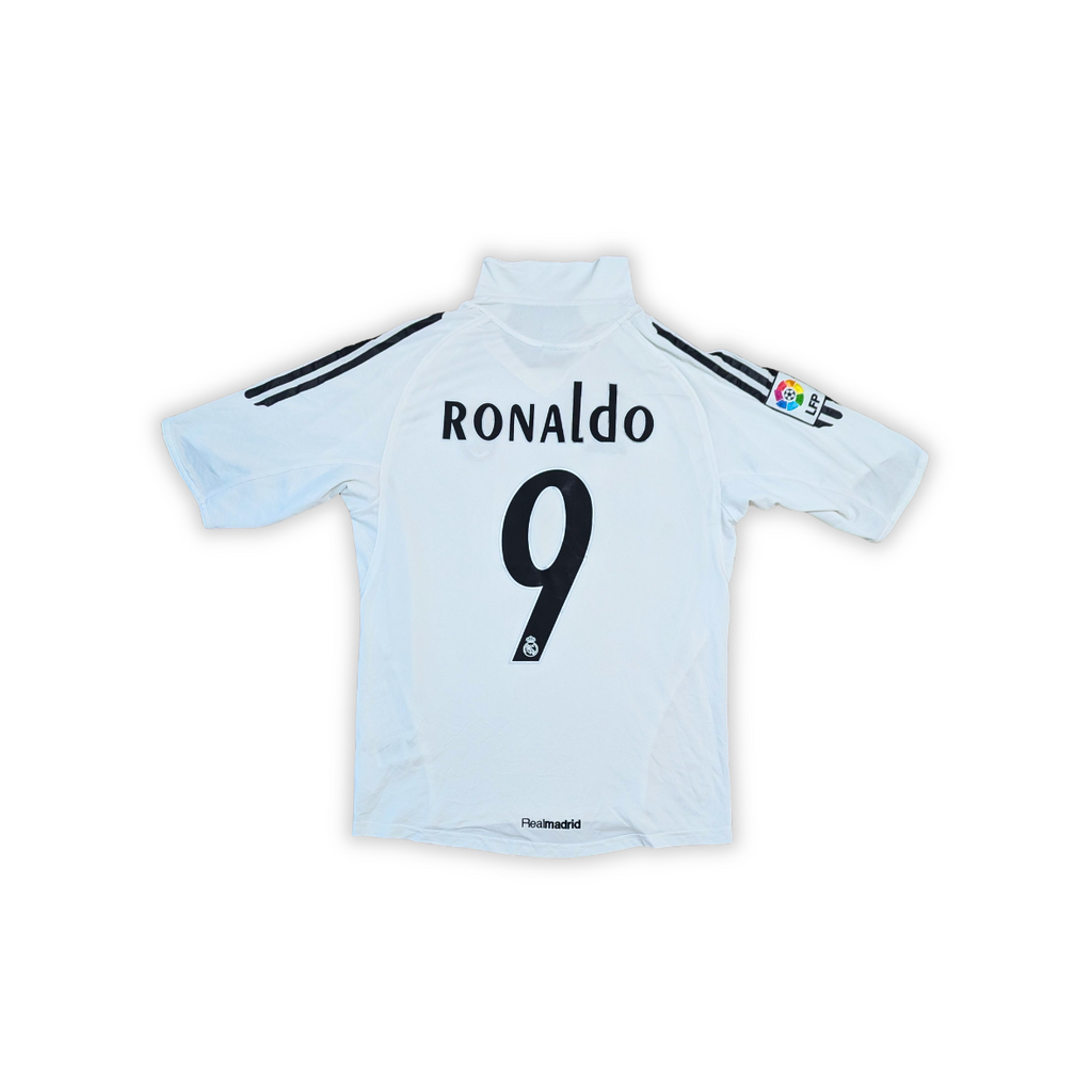 2005-06 Real Madrid Home Shirt - Ronaldo 9