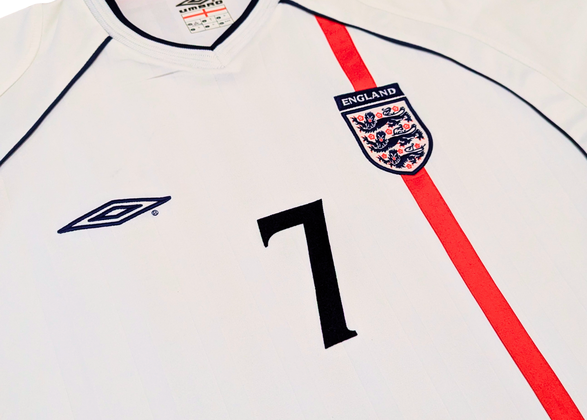 2001-03 England Home Shirt - Beckham 7