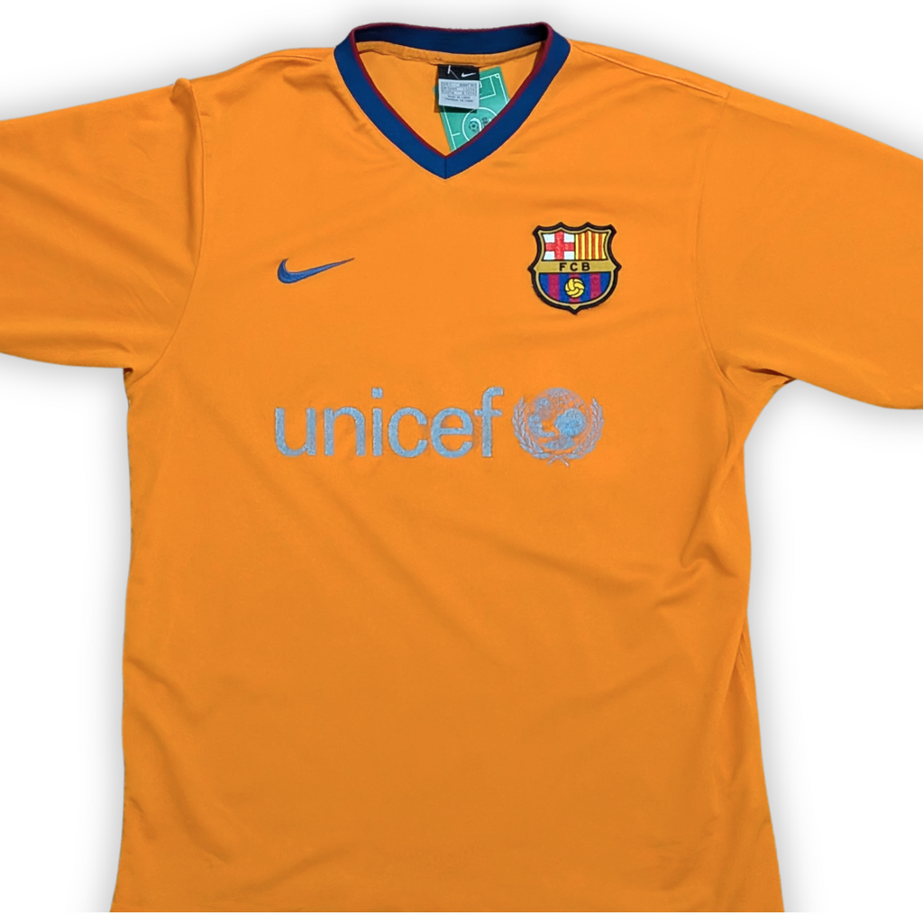 2006-08 Barcelona Away Shirt - Messi 19