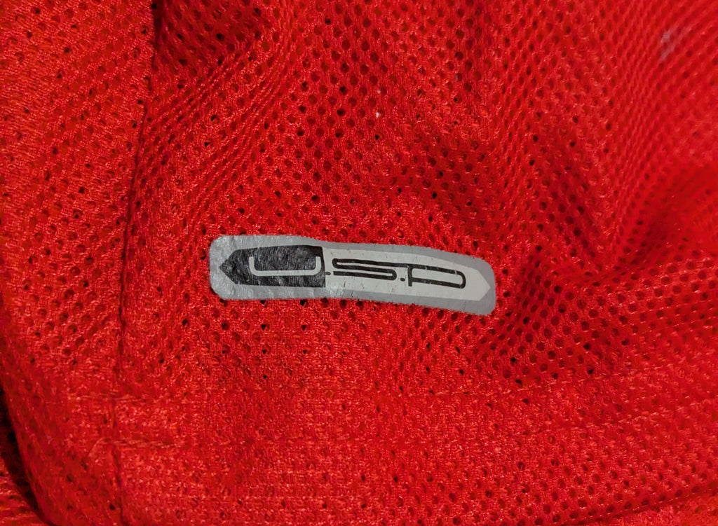 2008-09 Czech Republic Home Shirt