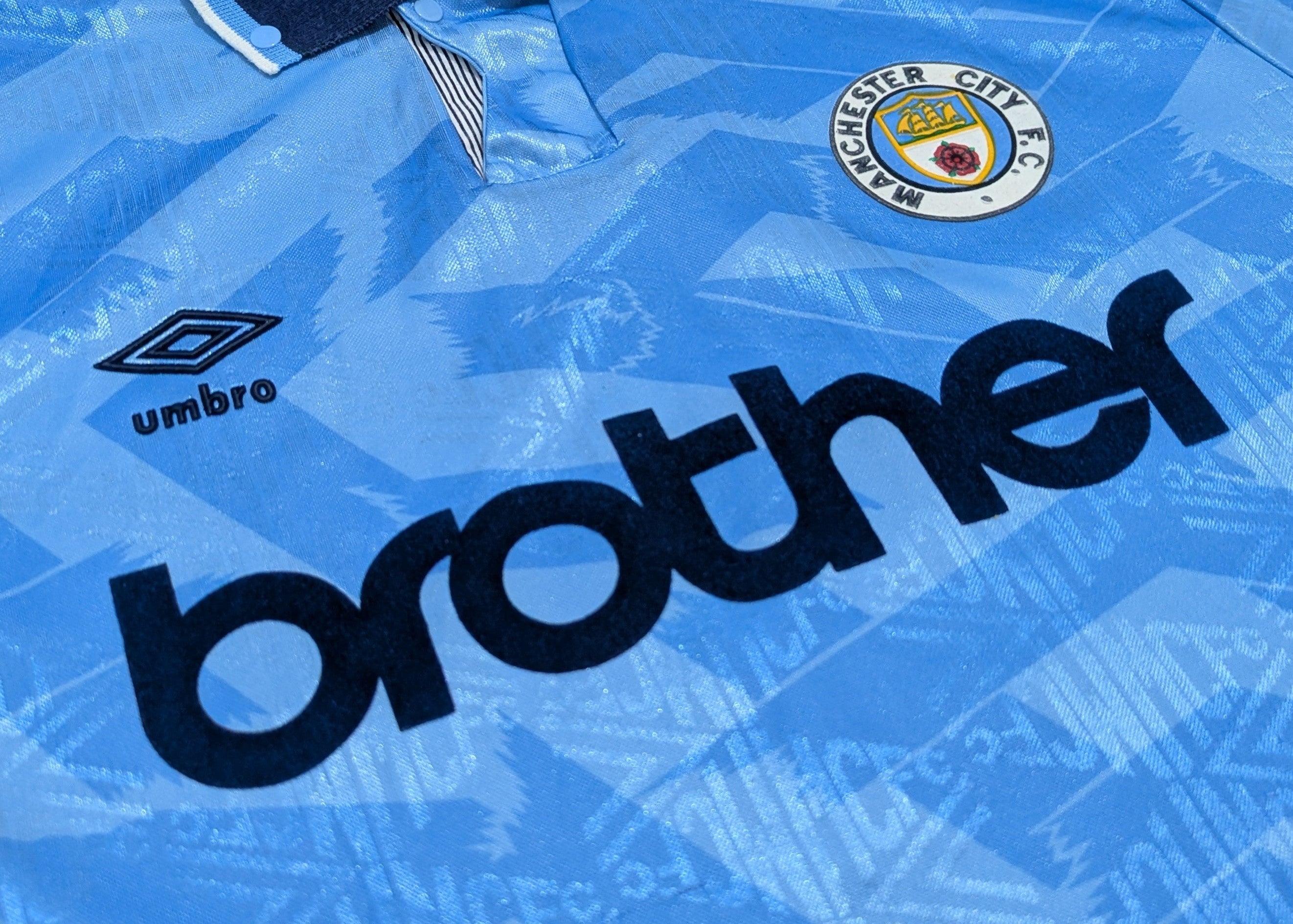 1991-93 Manchester City Away Shirt