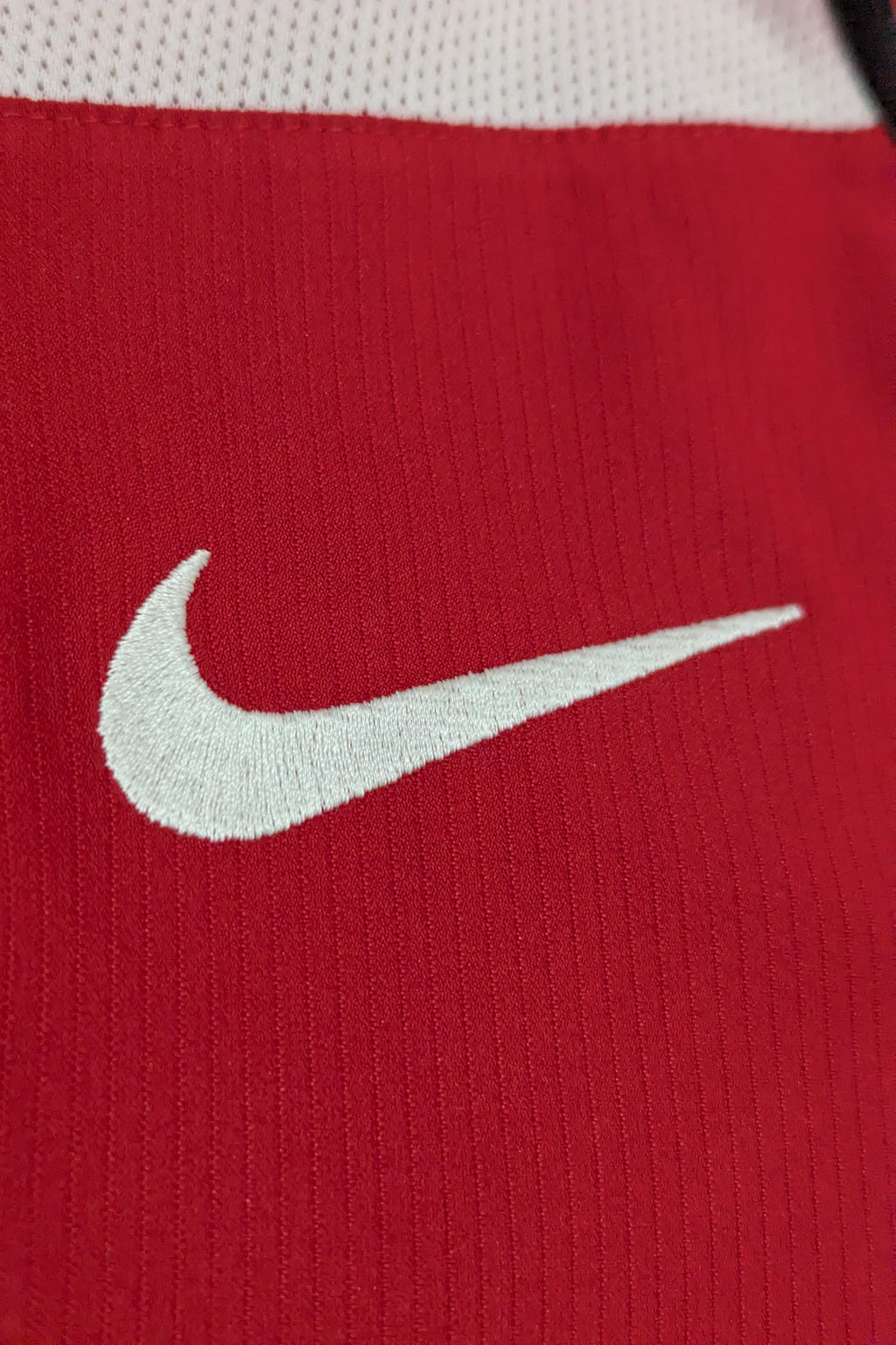 2004-06 Manchester United Home Shirt - Solskjaer 20