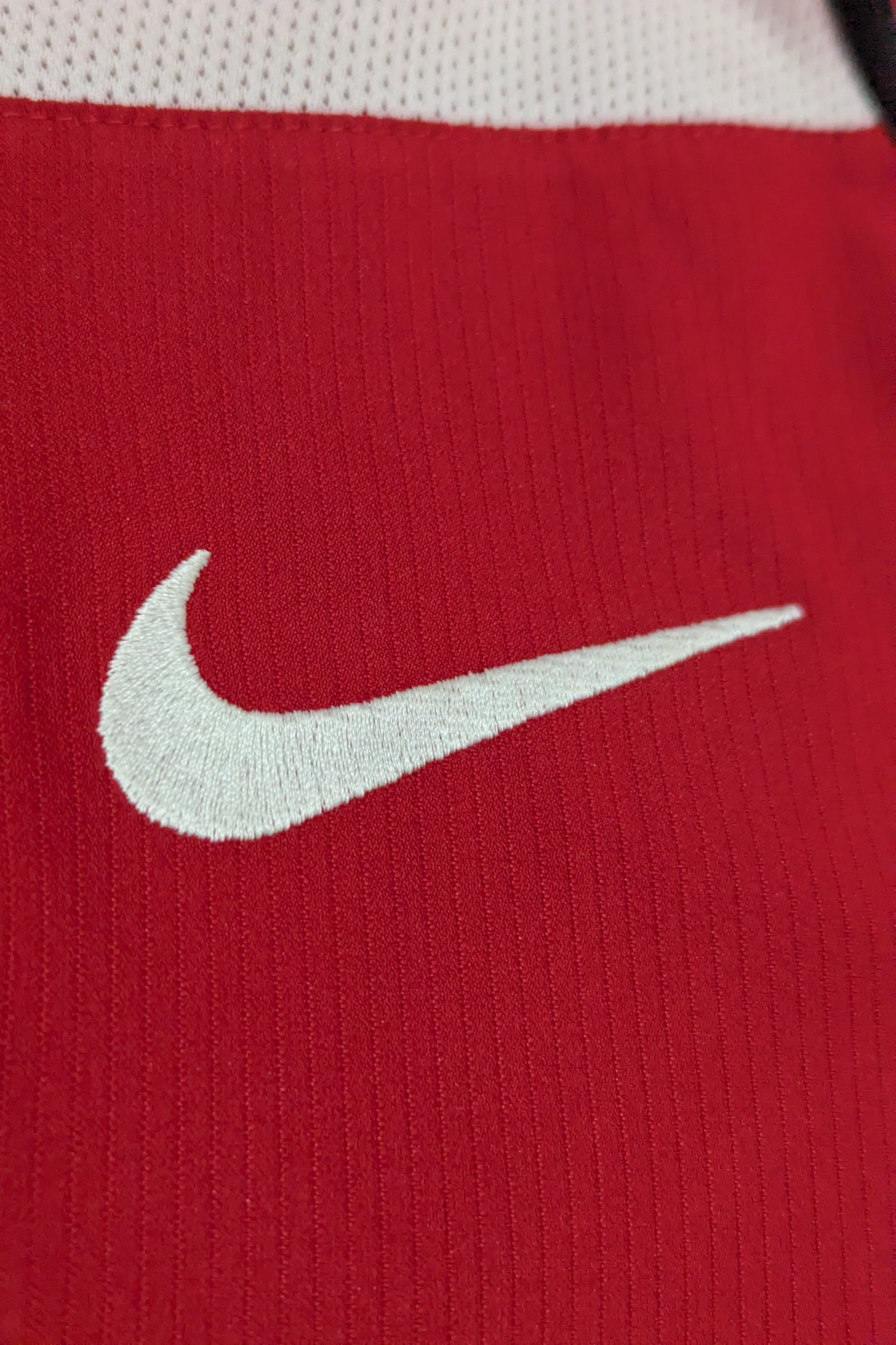 2004-06 Manchester United Home Shirt - Solskjaer 20