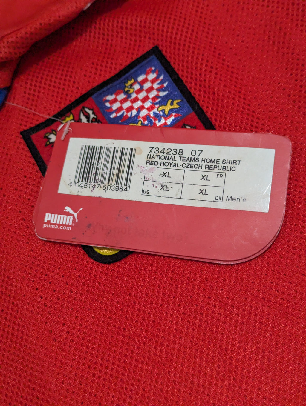 2008-09 Czech Republic Home Shirt