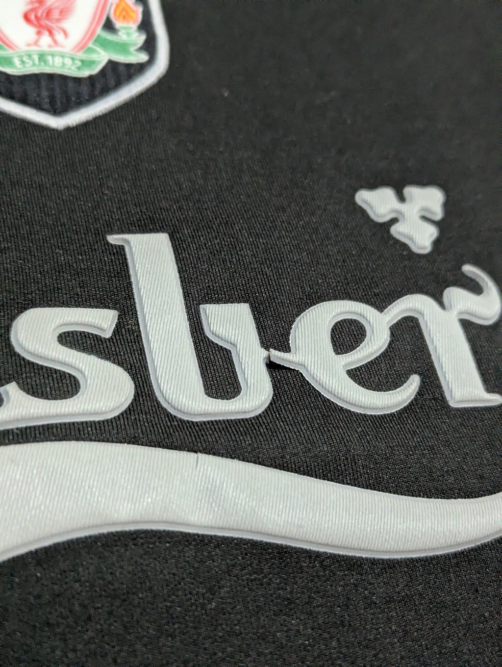 2002-04 Liverpool Away Shirt - Hyypia 4