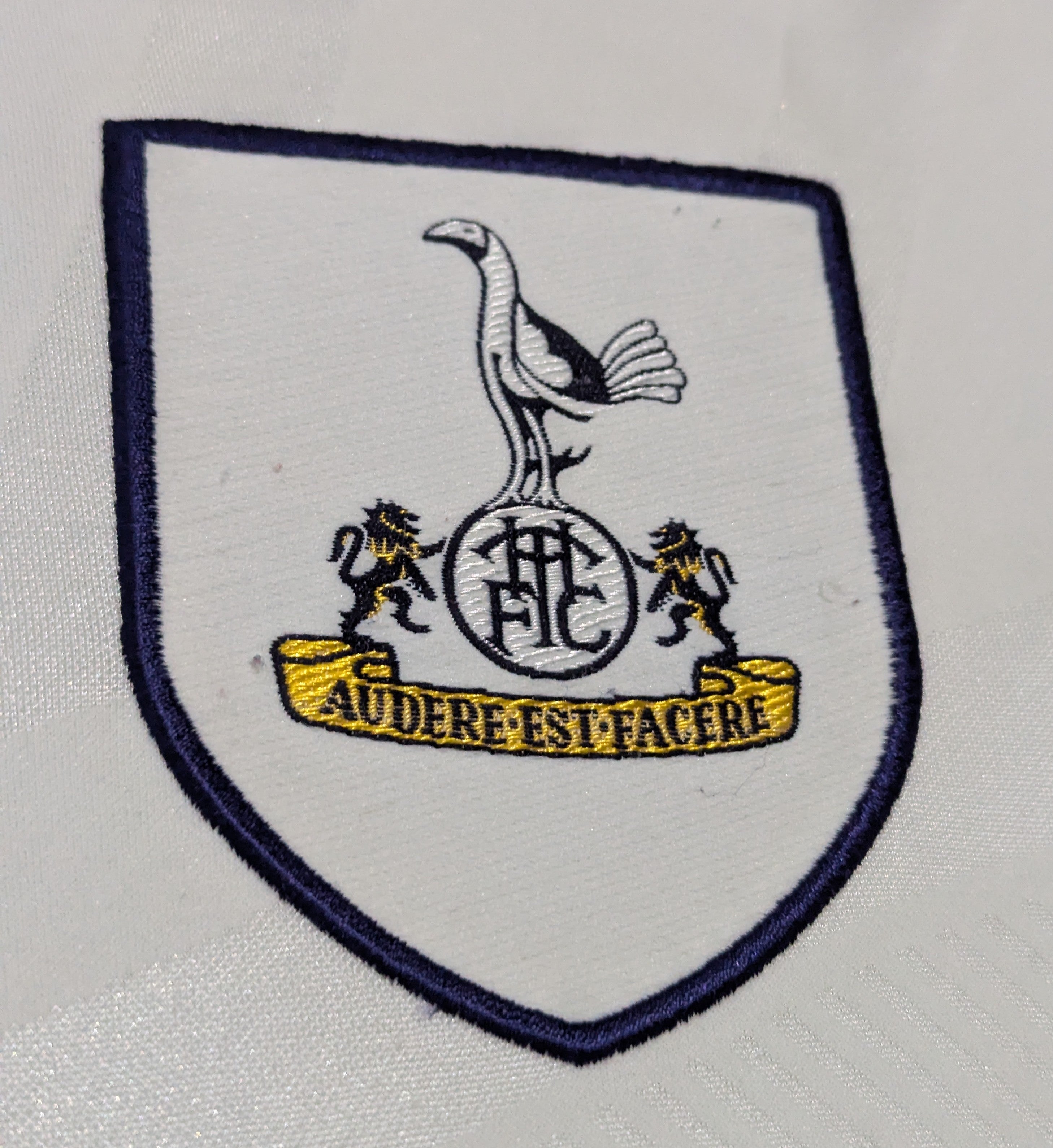 1993-95 Tottenham Home Shirt - Klinsmann 18
