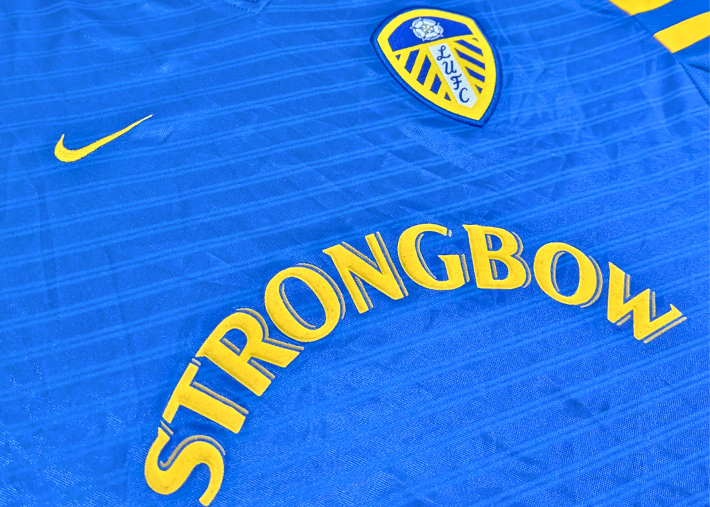 2001-03 Leeds Away Shirt