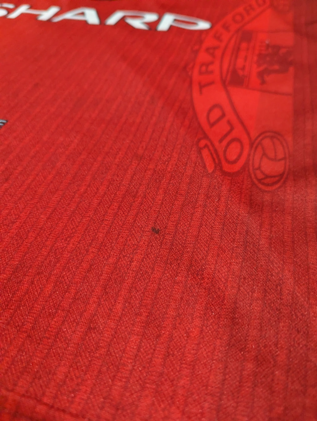 1996-98 Manchester United Home Shirt - Cantona 7