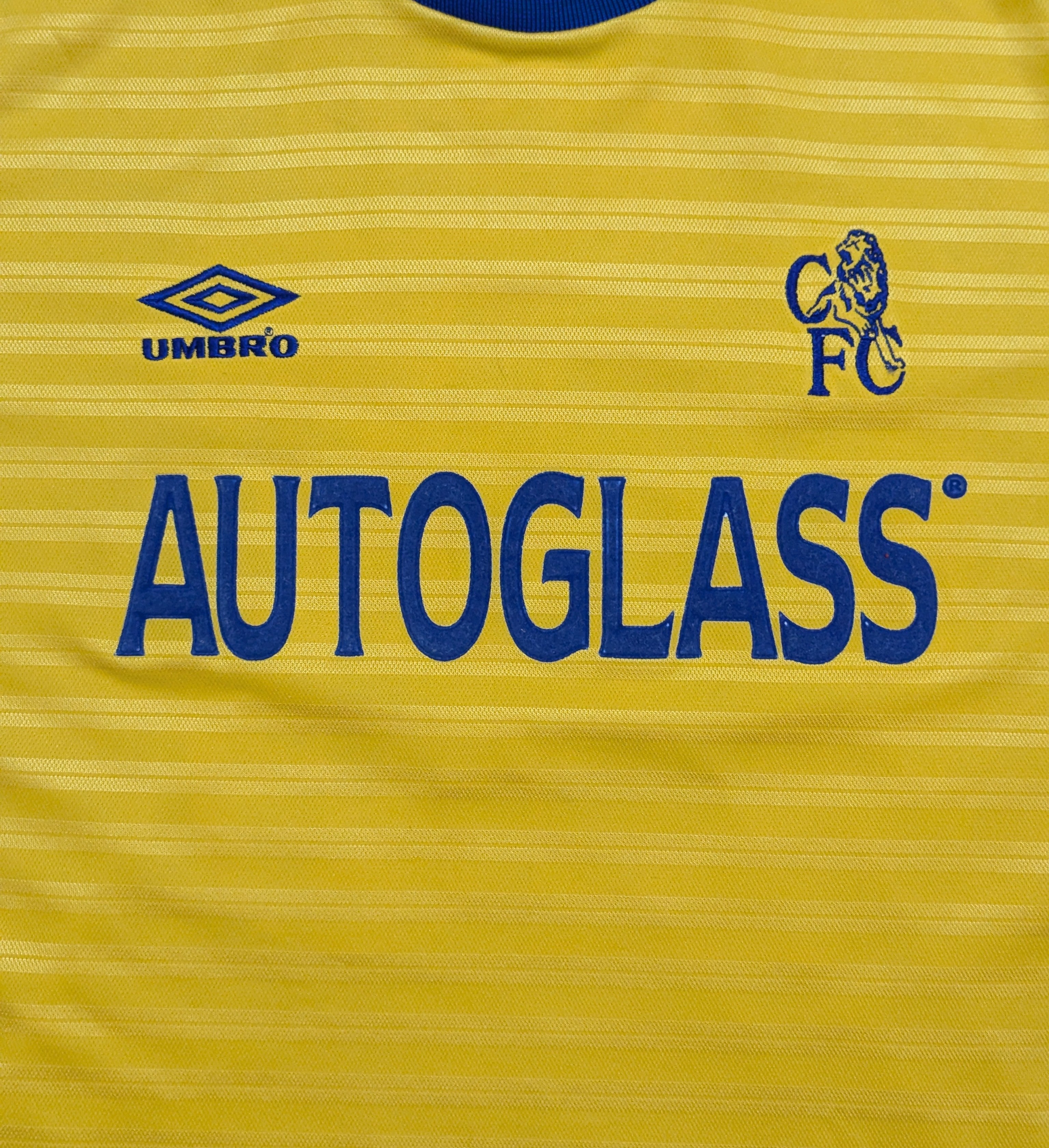 2000-01 Chelsea Away Shirt - Zola 25