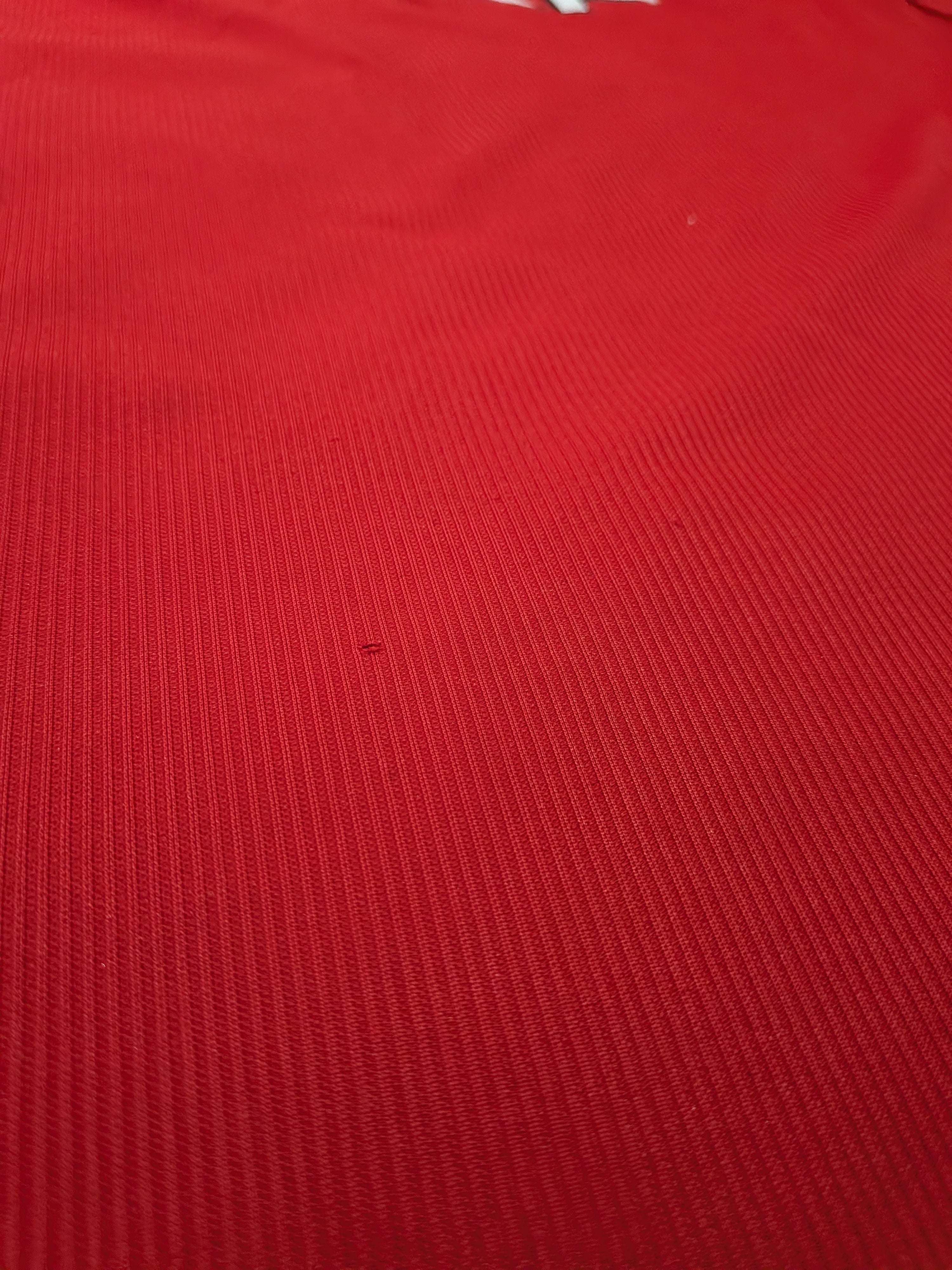 1998-00 Manchester United Home Shirt - Yorke 19