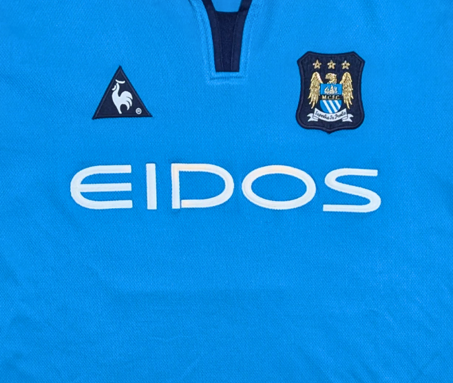 2001-02 Manchester City Home Shirt - Haaland 15