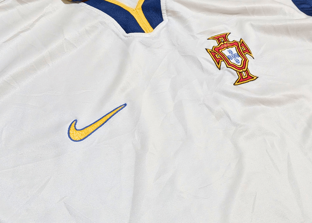 1998-00 Portgual Away Shirt