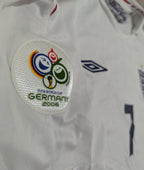2005-07 England Home Shirt - Beckham 7
