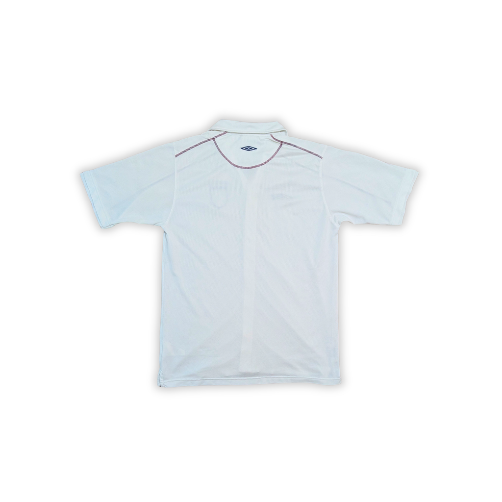 2004-06 England Umbro Button Up Shirt