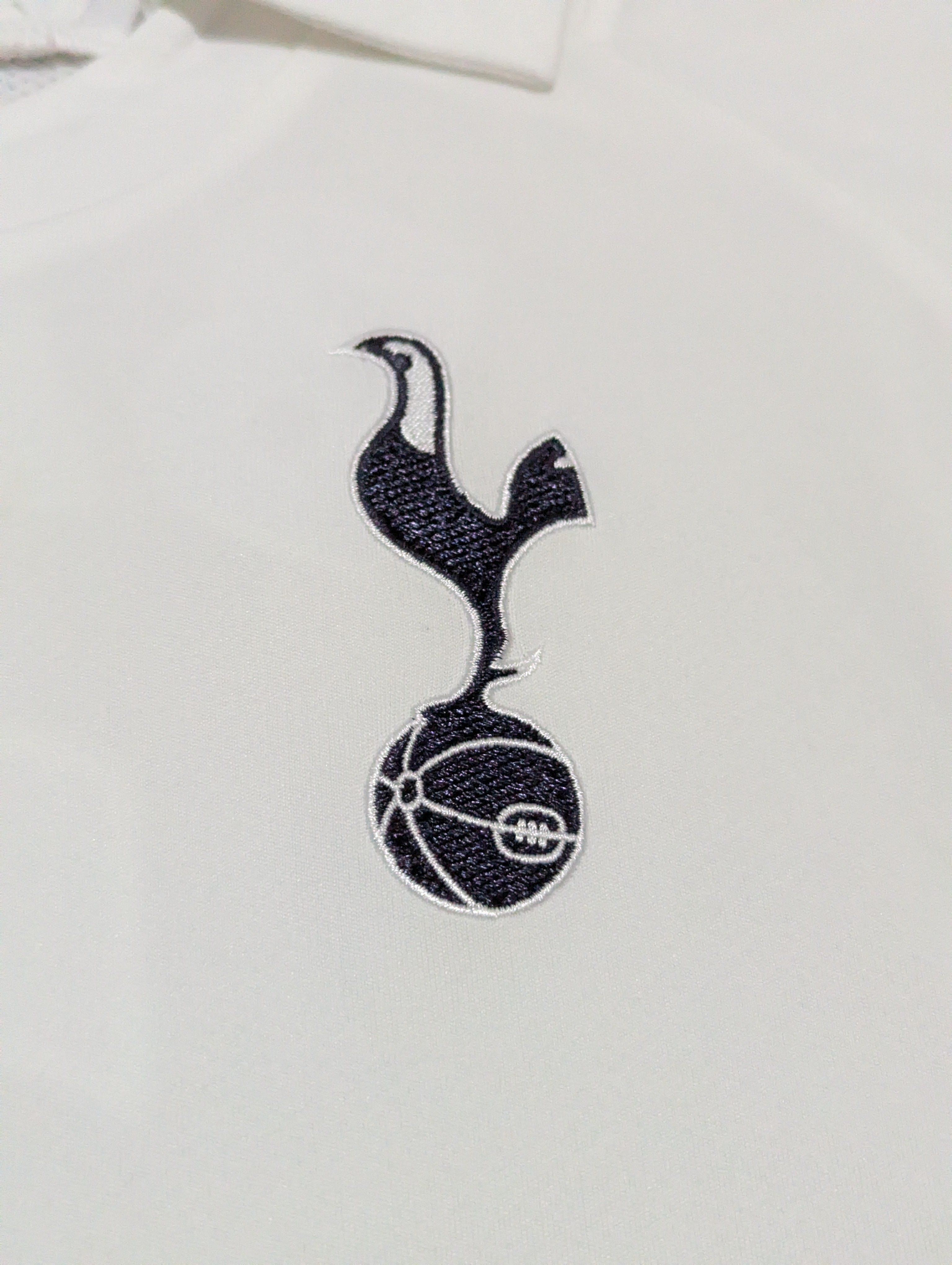 2011-12 Tottenham Home Shirt - Bale 3