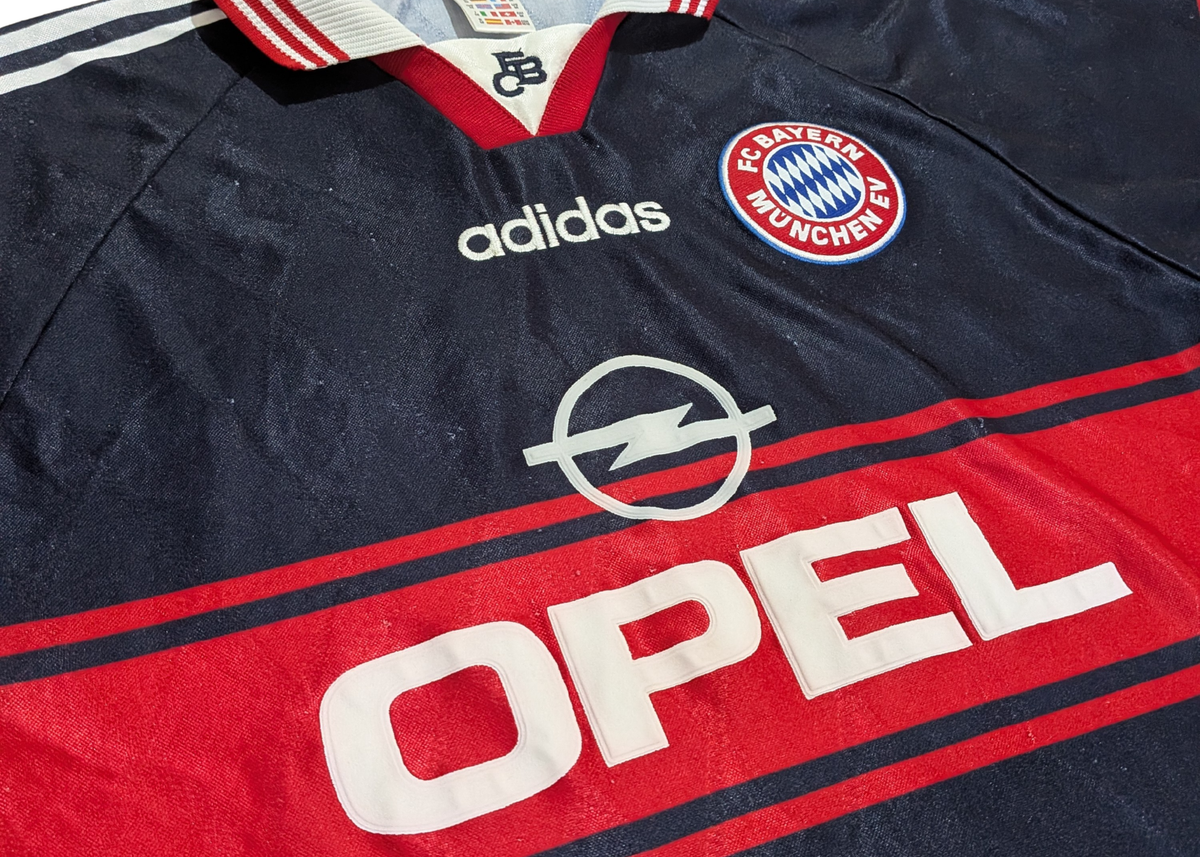 1996-98 Bayern Munich Home Shirt