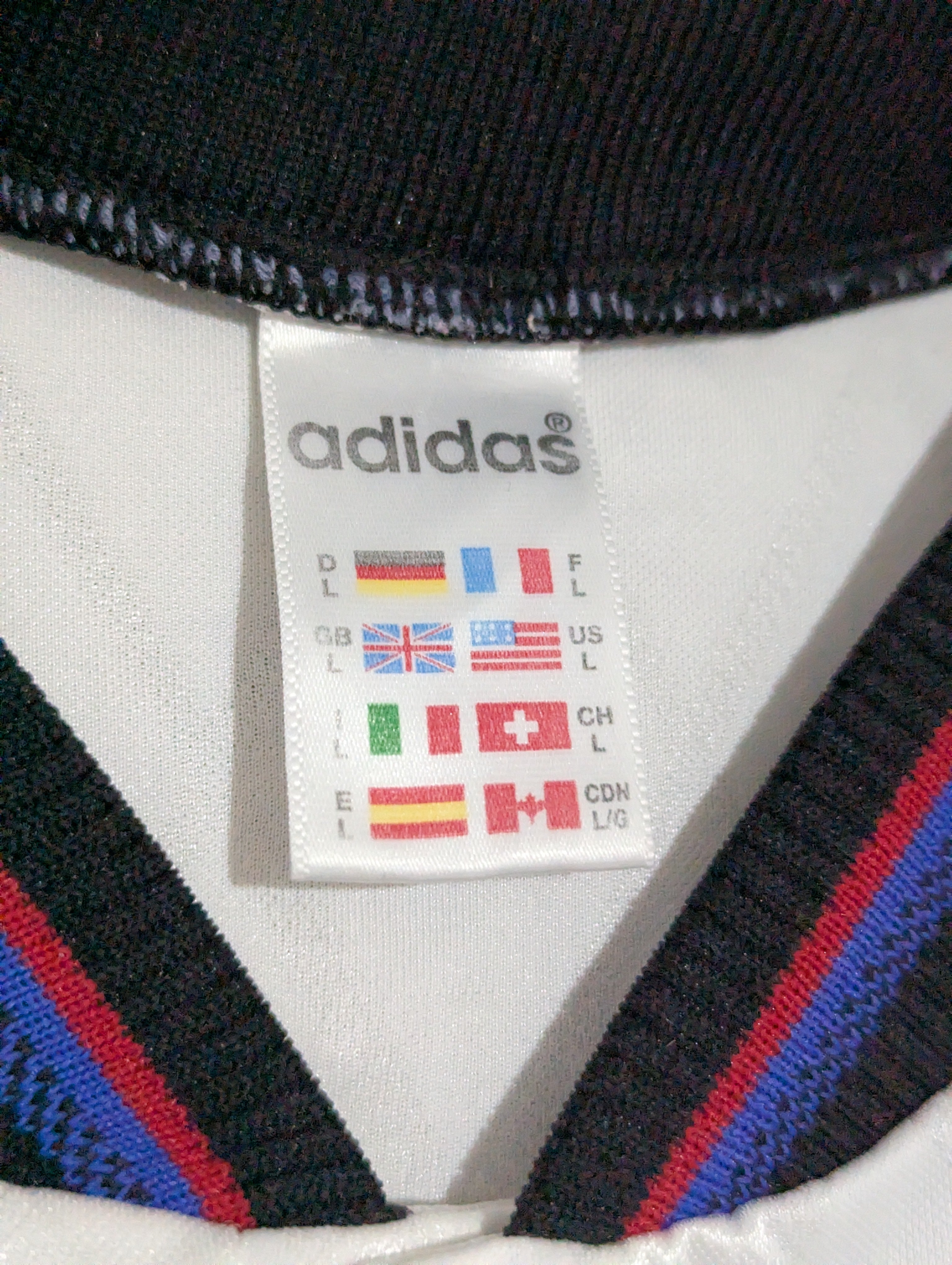 1996-98 Bayern Munich Away Shirt