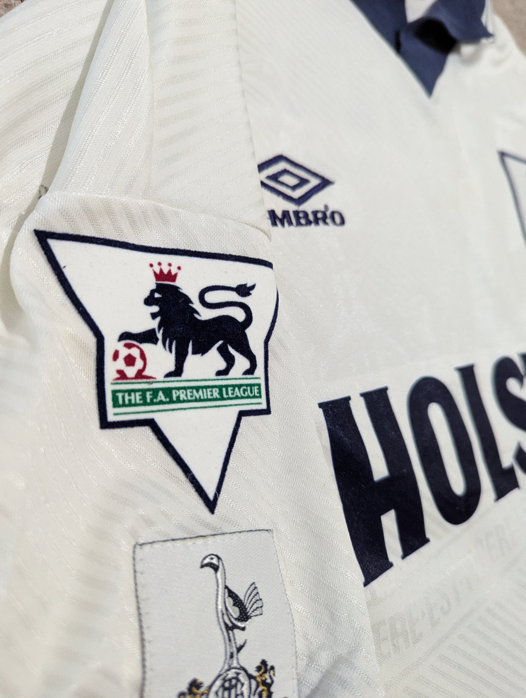 1993-95 Tottenham Home Shirt - Klinsmann 18