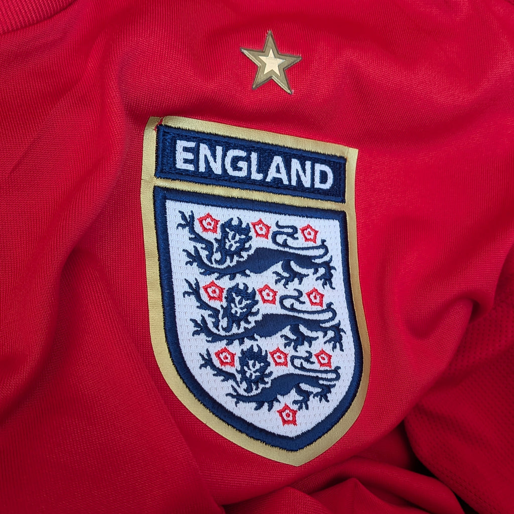 2006-08 England Away Shirt - Beckham 7