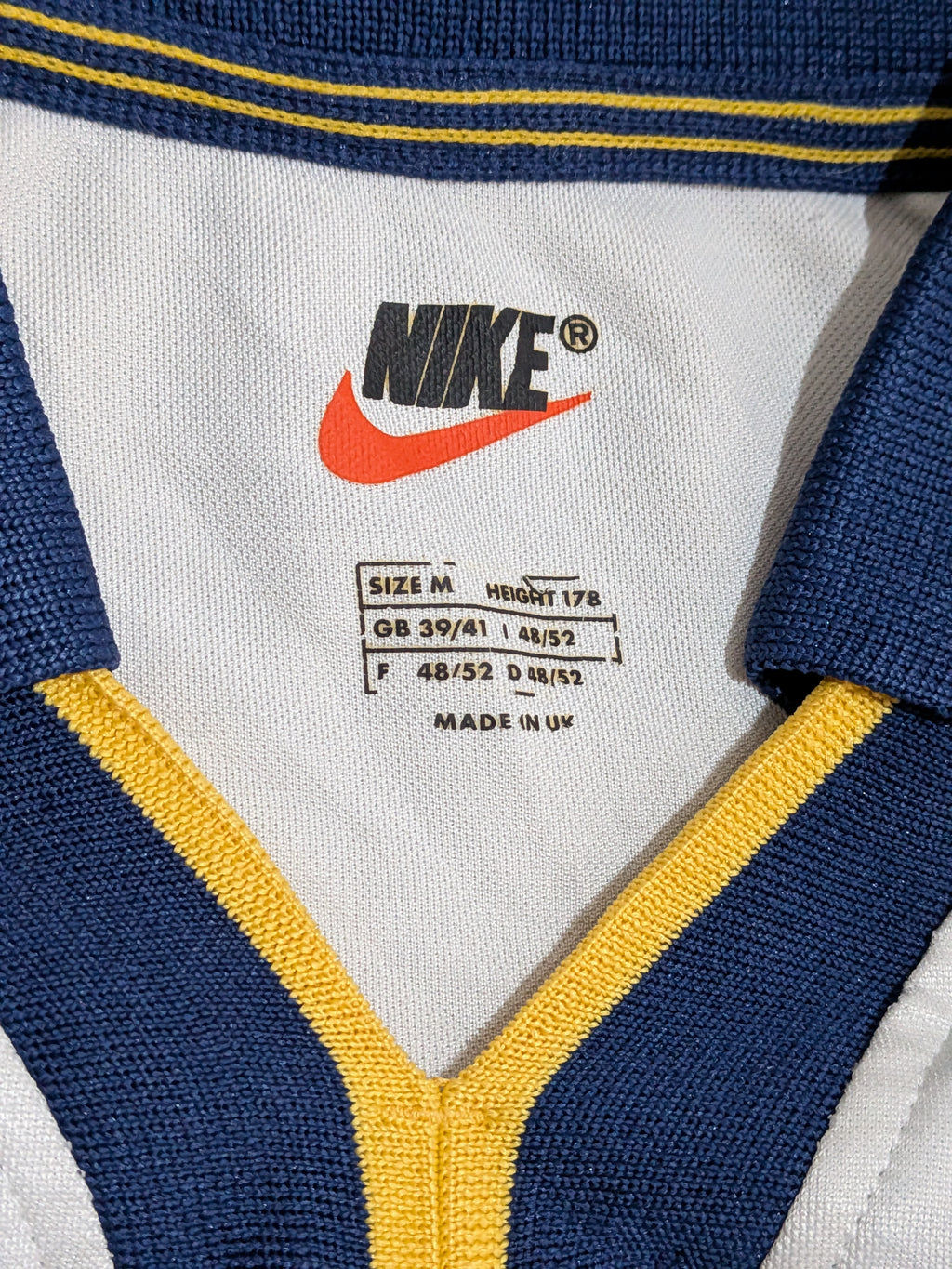 1998-00 Portgual Away Shirt