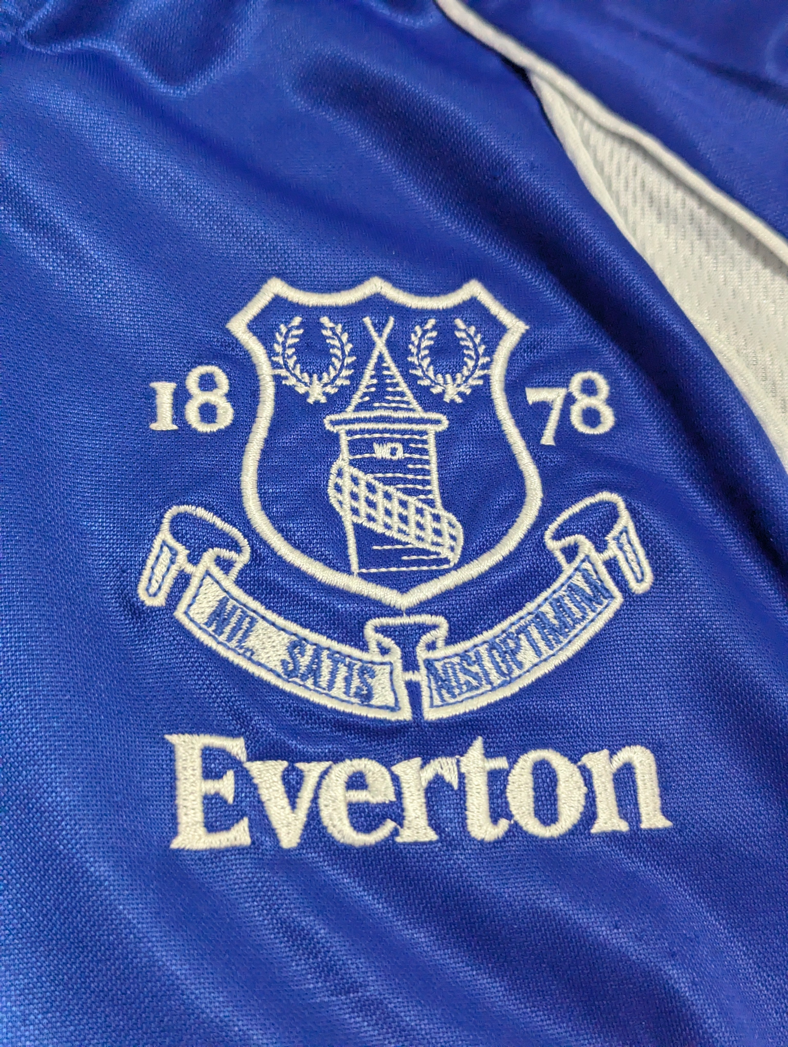 2000-02 Everton Home Shirt - Gascoigne 18