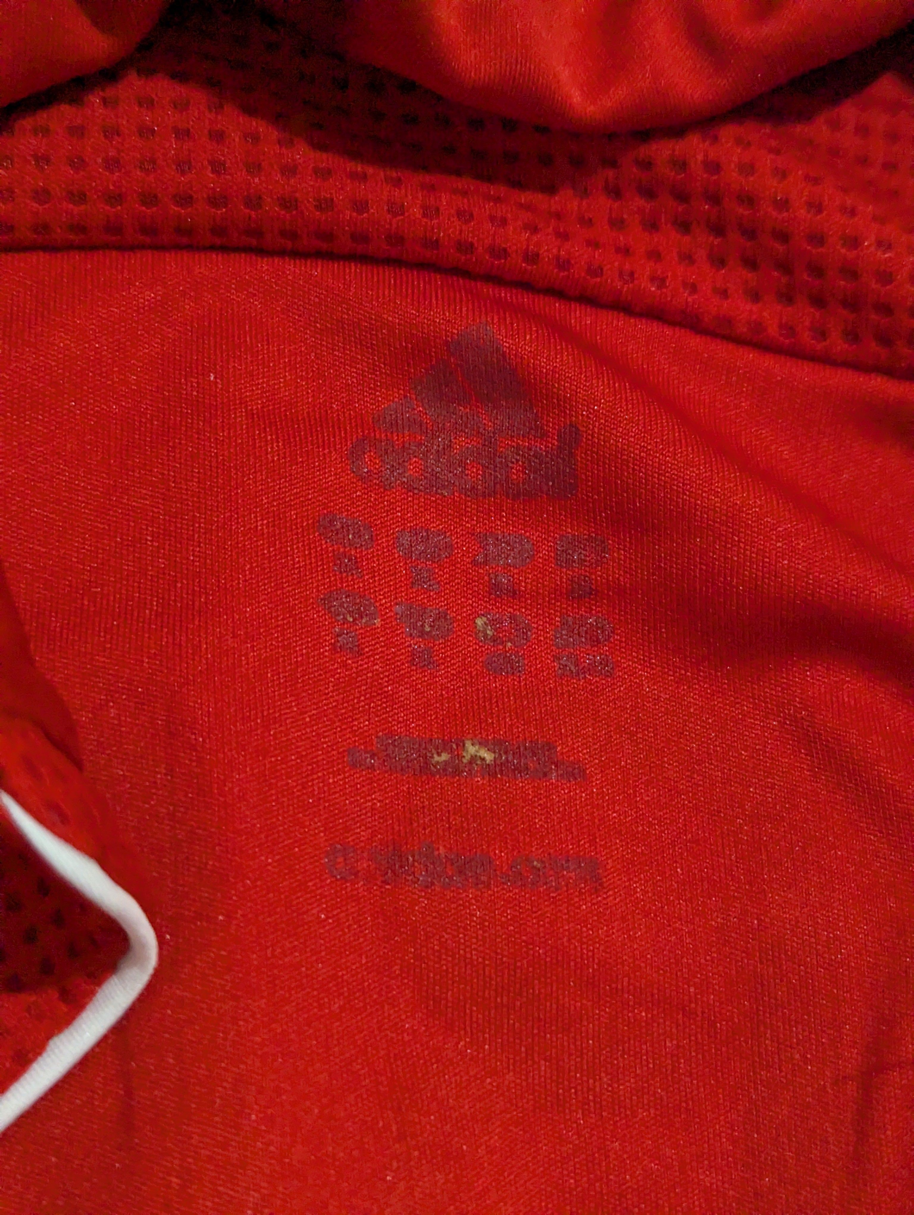 2006-08 Liverpool Home Shirt - Torres 9
