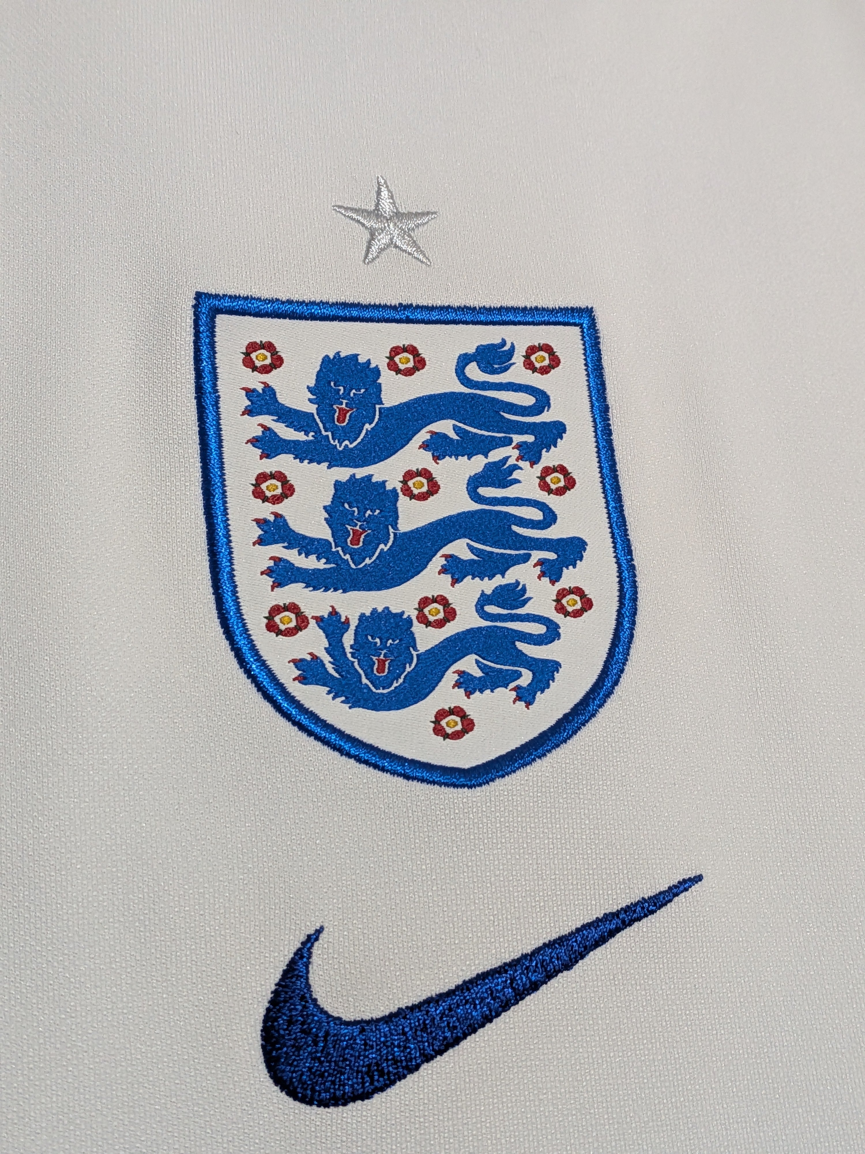 2020-22 England Home Shirt - Bellingham 26