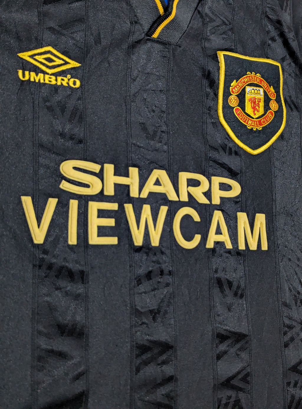 1993-95 Manchester United Away Shirt