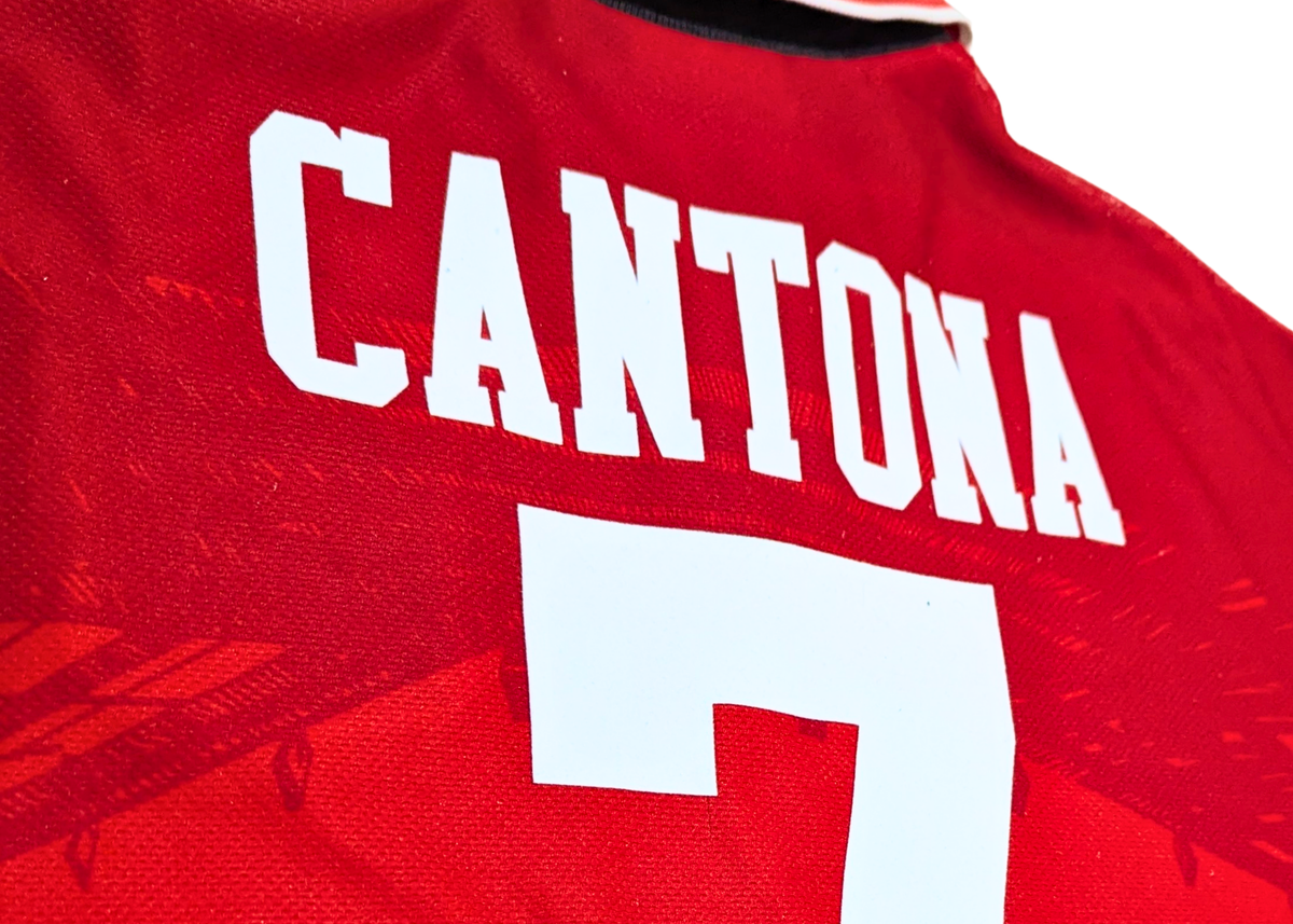 1994-96 Manchester United Home Shirt - Cantona 7