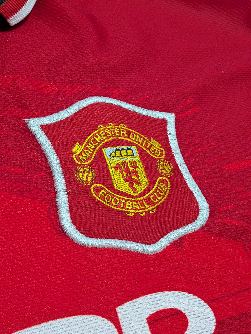 1994-96 Manchester United Home Shirt - Cantona 7