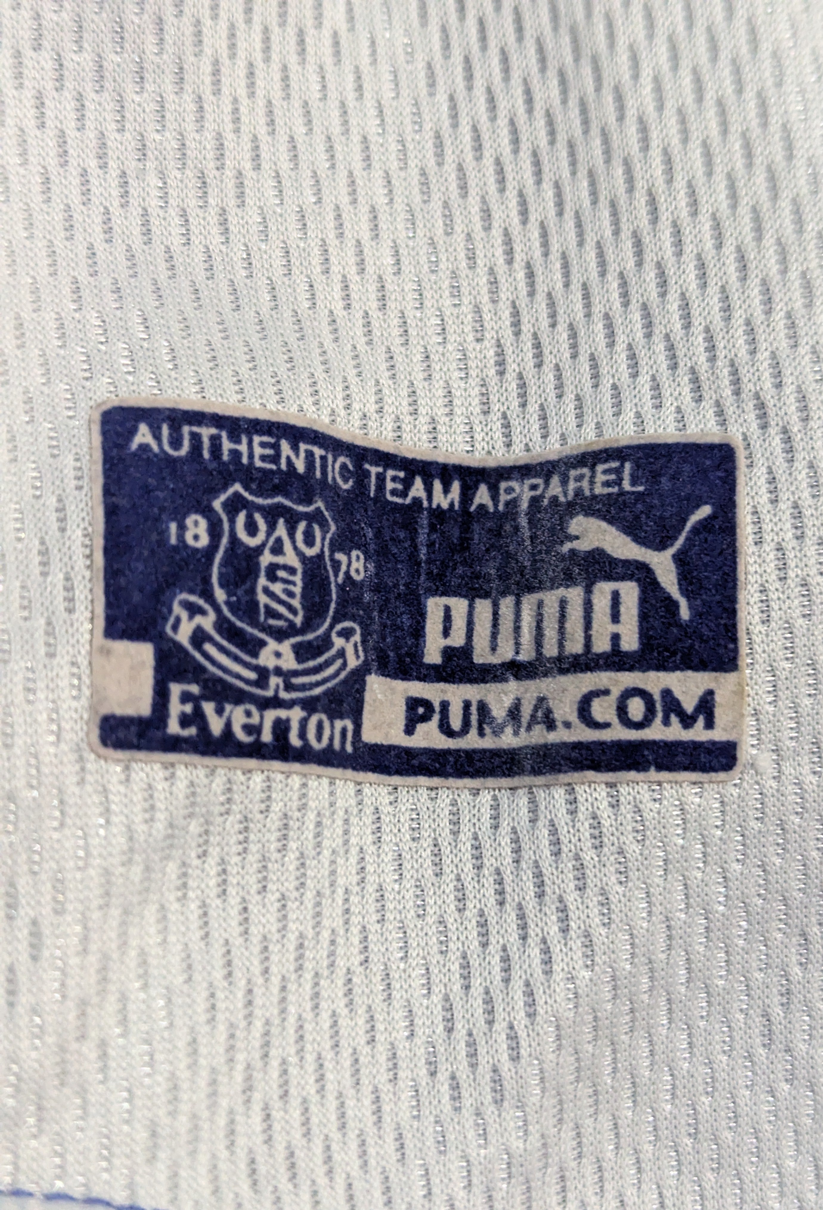 2000-02 Everton Home Shirt - Gascoigne 18