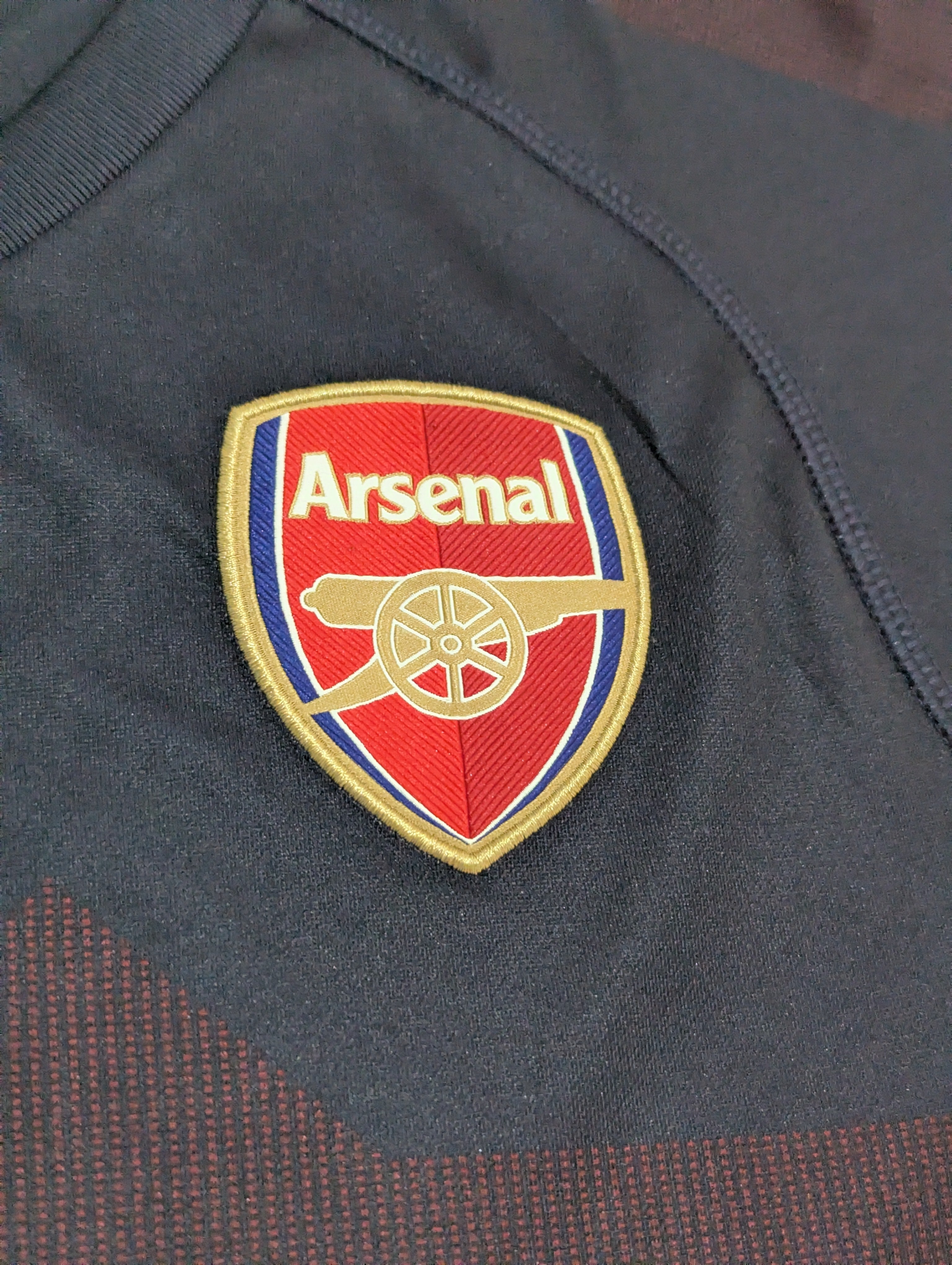 2017-18 Arsenal Away L/S Shirt - Saka 87