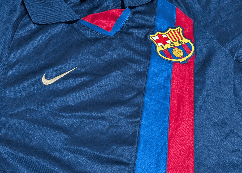 2002-03 Barcelona Away Shirt