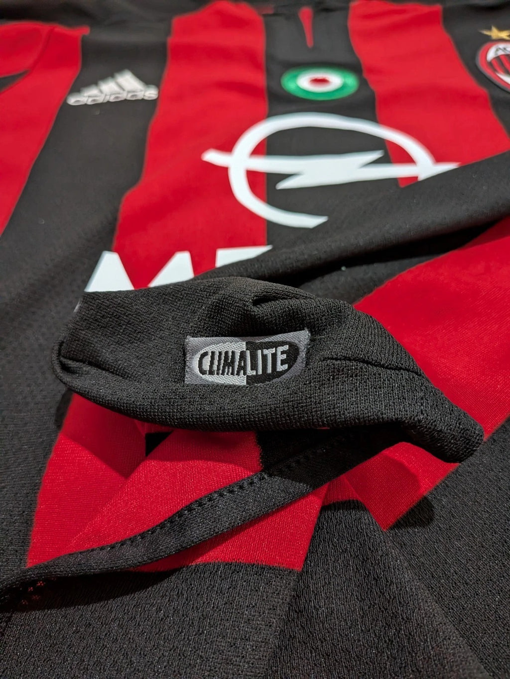 2003-04 AC Milan Home Shirt - Kaka 22