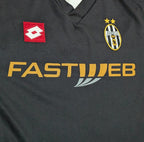 2001-02 Juventus Away Shirt - Del Piero 10