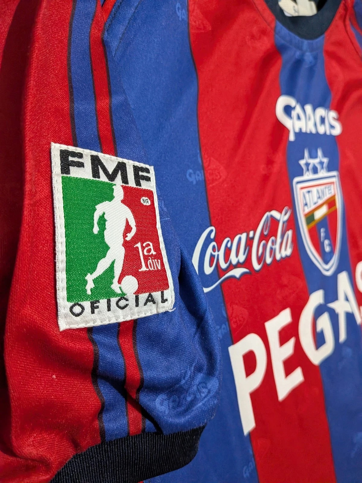 2002-03 Atlante Home Shirt - #18